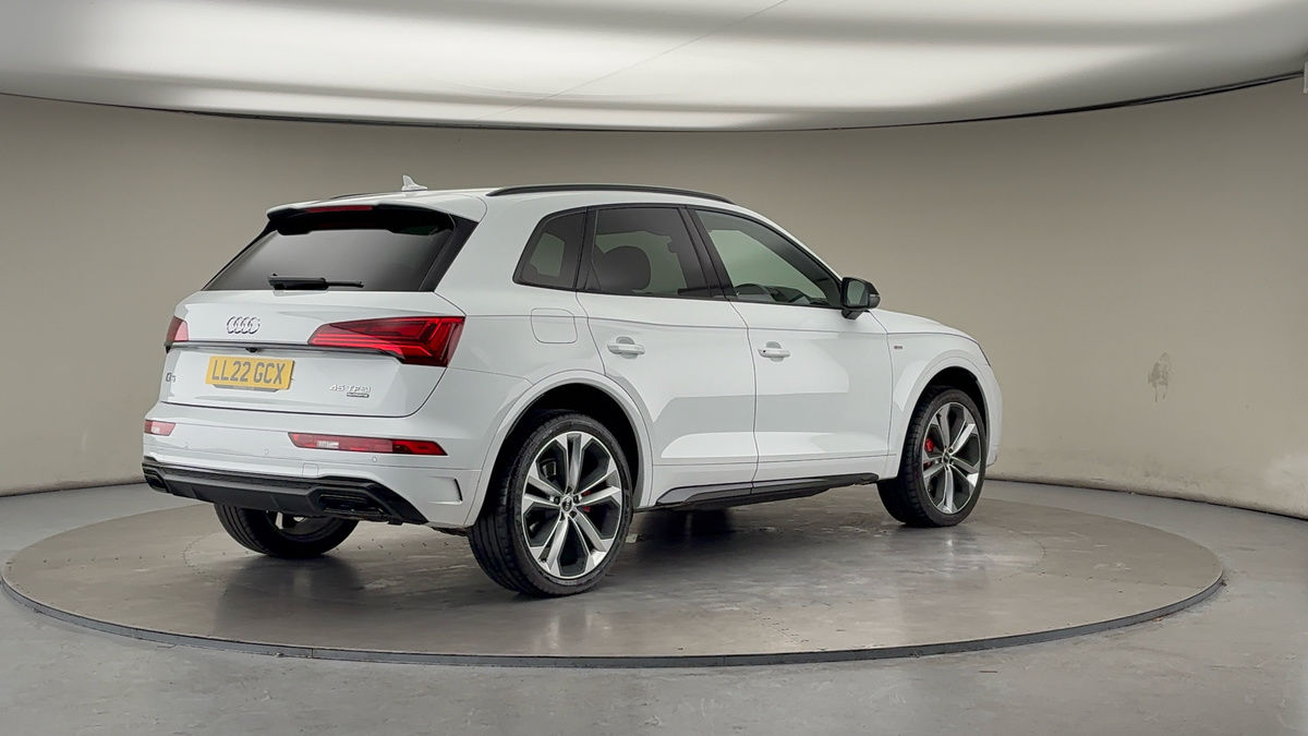 Audi Q5 Image 21