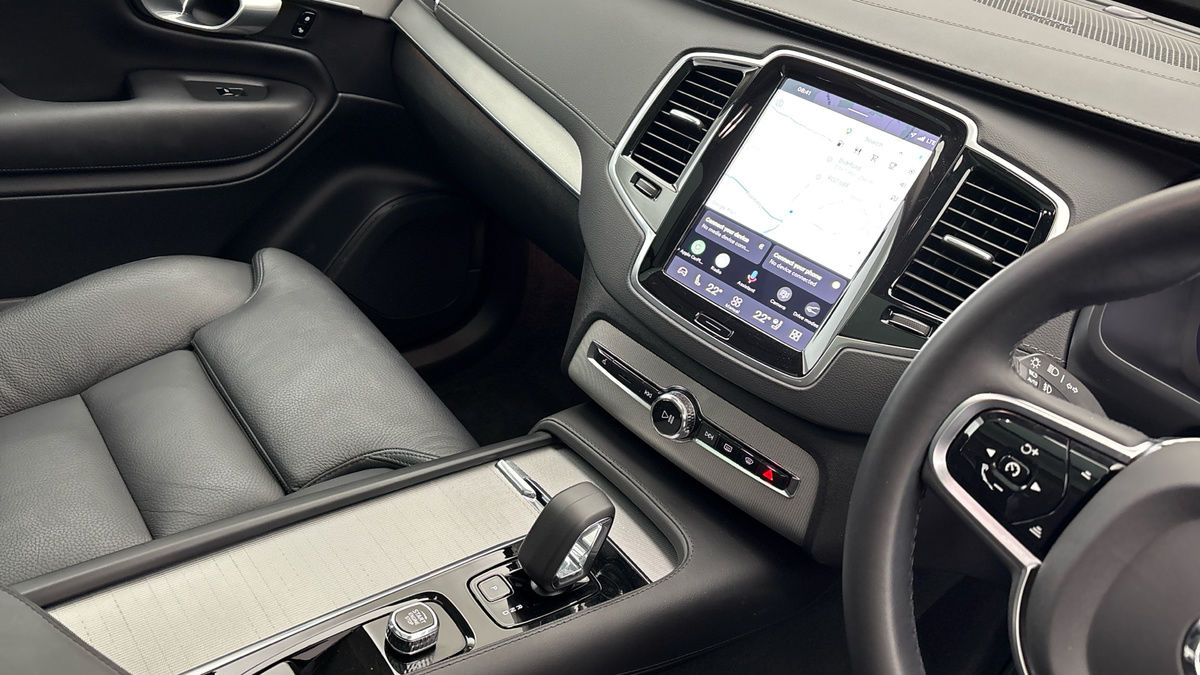 Volvo XC90 Image 18