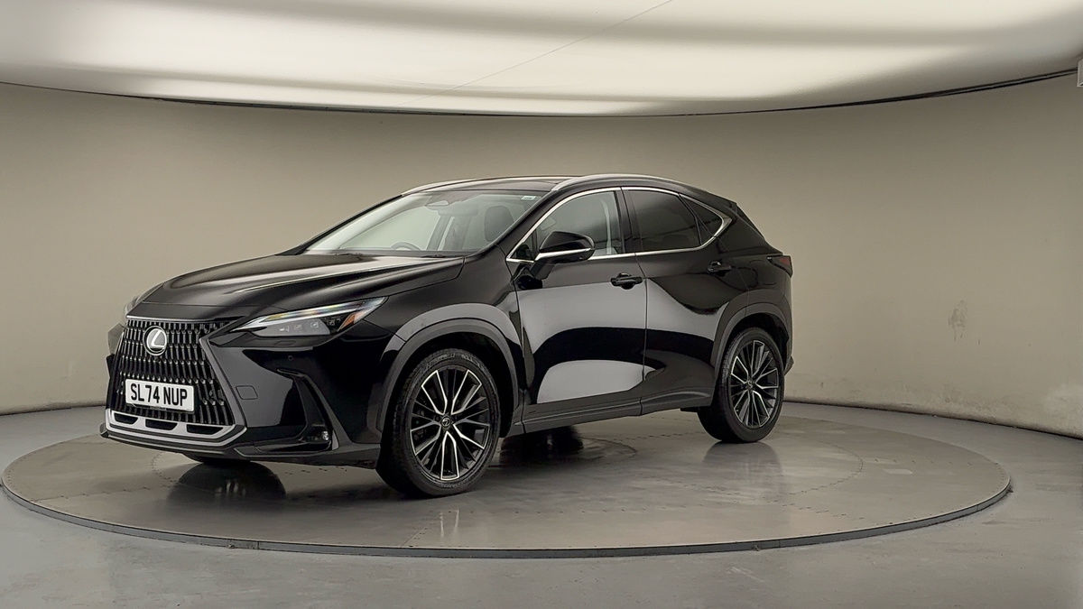 Lexus NX Image 20