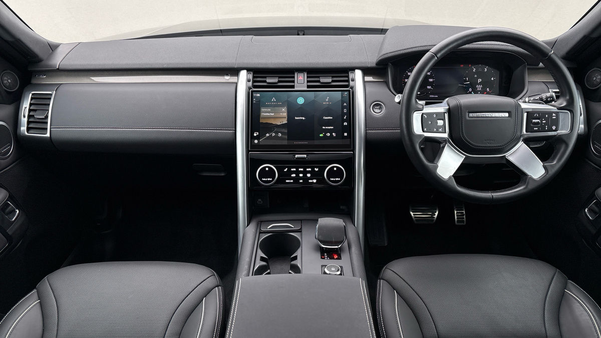 Land Rover Discovery Image 12