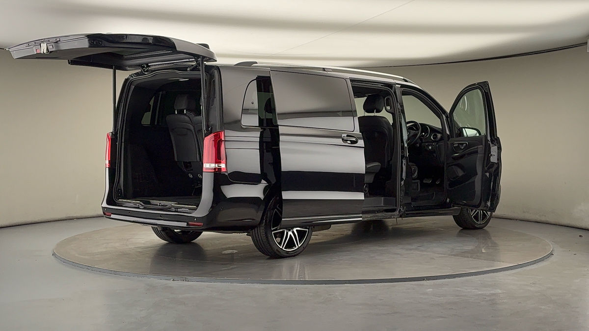 More views of Mercedes-Benz V Class