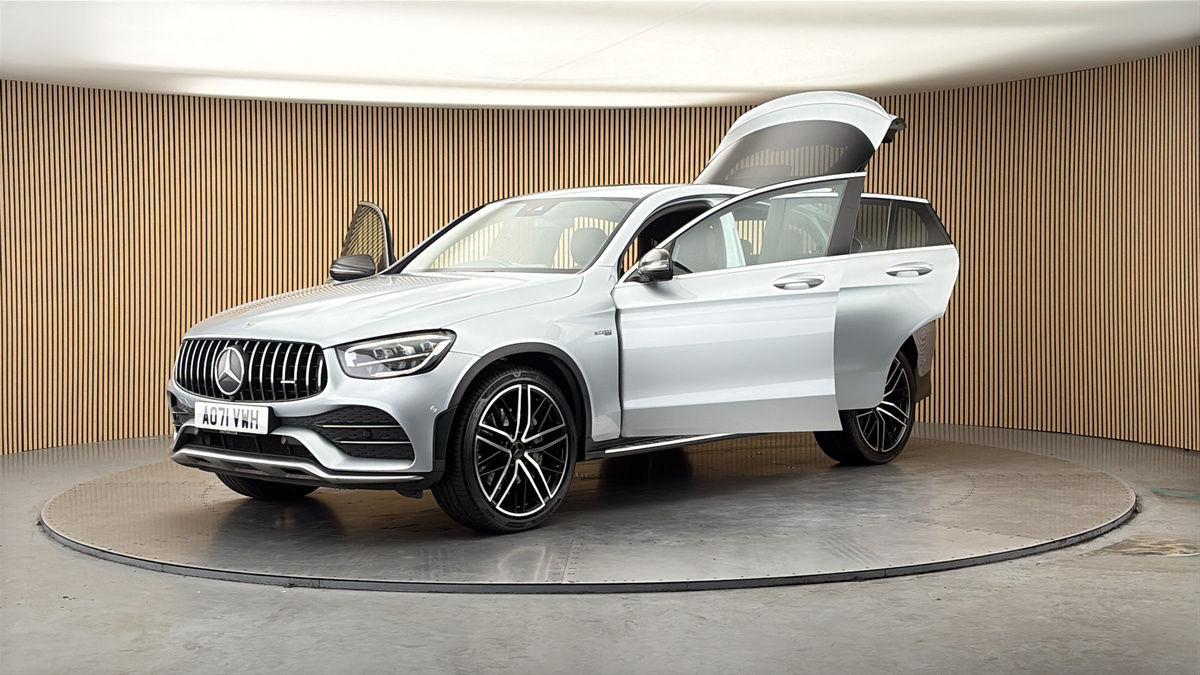 Mercedes-Benz GLC Image 22