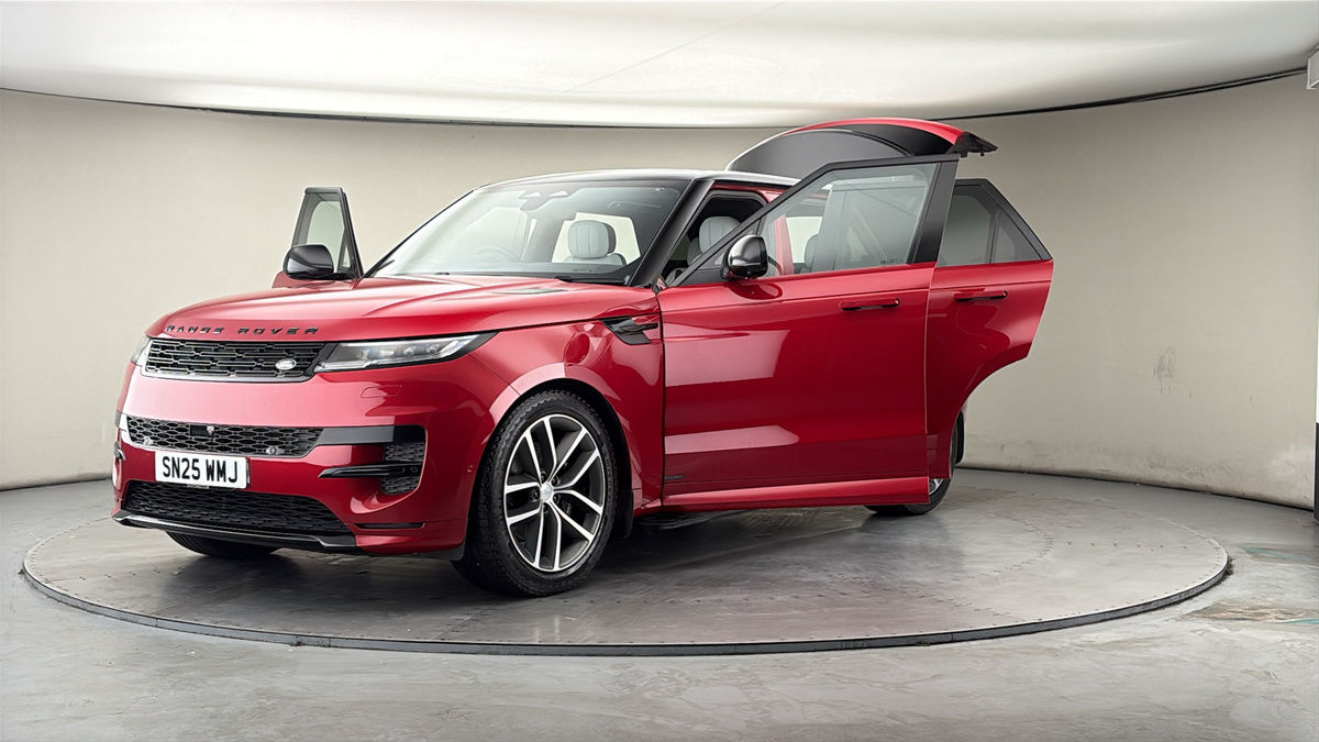 More views of Land Rover Range Rover Sport