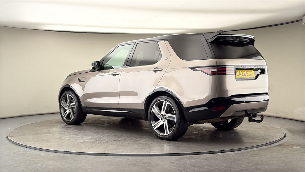 More views of Land Rover Discovery