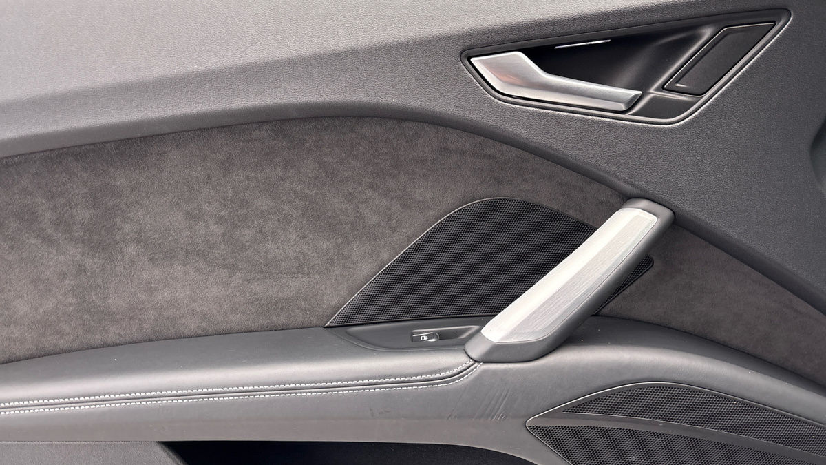 Audi TTS Image 19