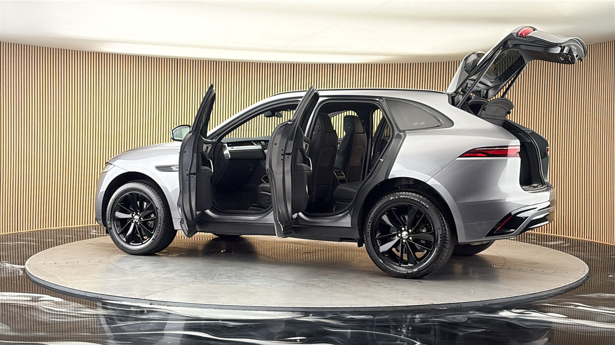 More views of Jaguar F-PACE