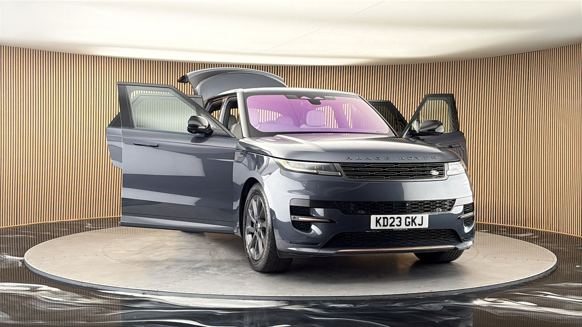 More views of Land Rover Range Rover Sport