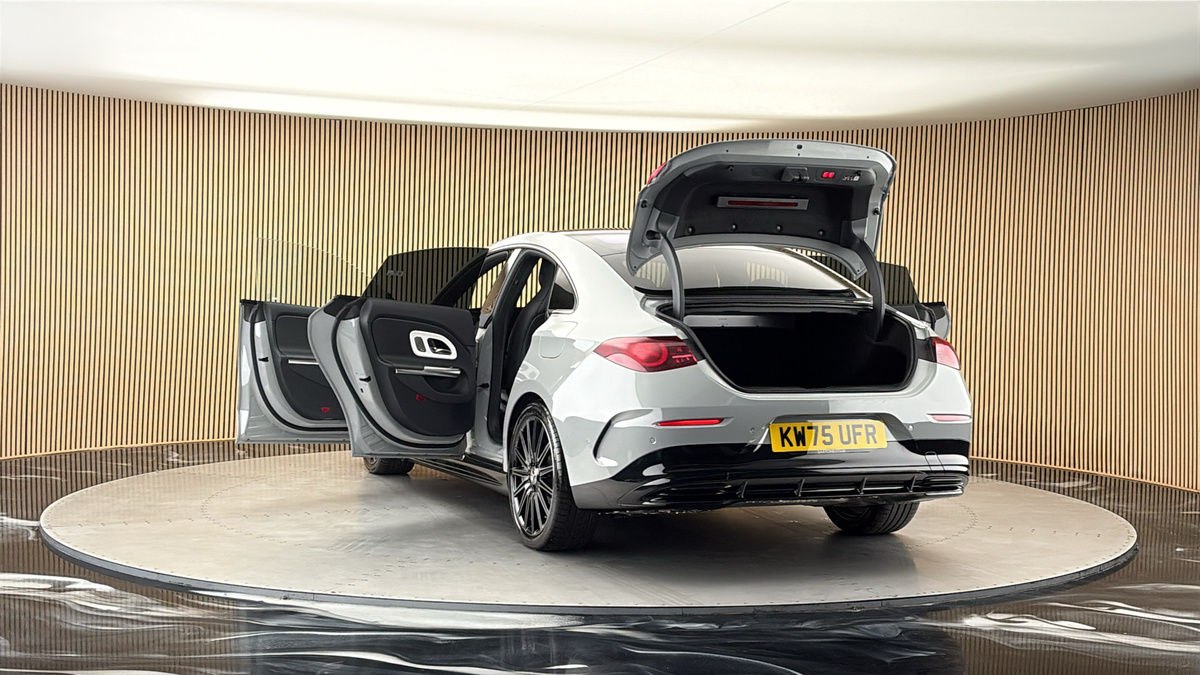 More views of Mercedes-Benz CLA