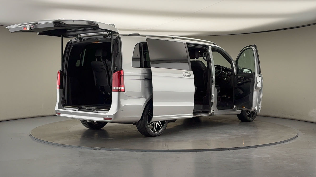 More views of Mercedes-Benz V Class