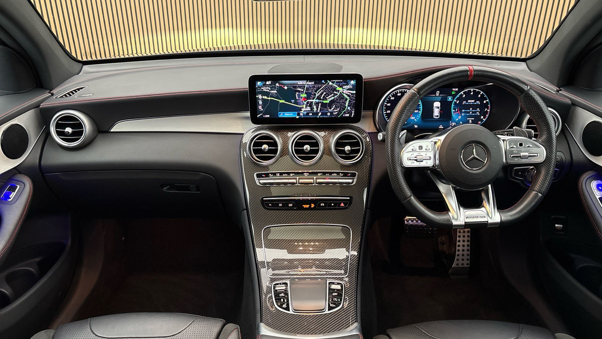 Mercedes-Benz GLC Image 12