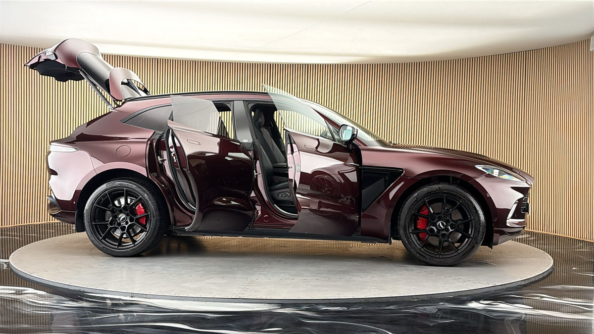 More views of Aston Martin DBX