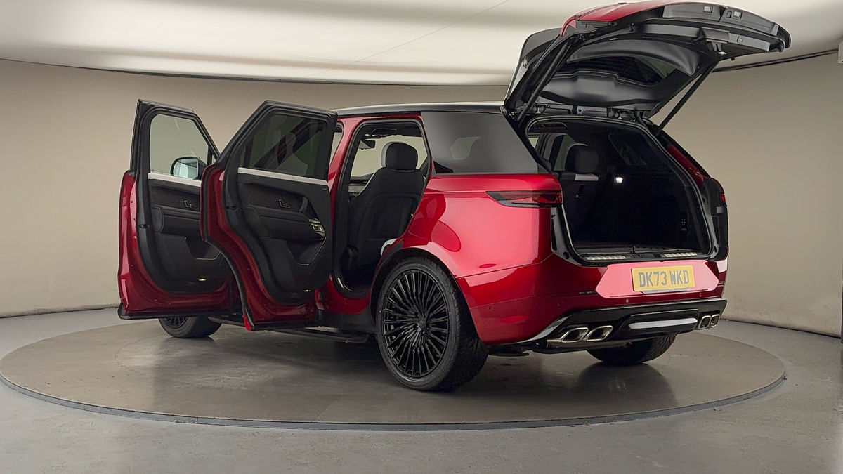 More views of Land Rover Range Rover Sport