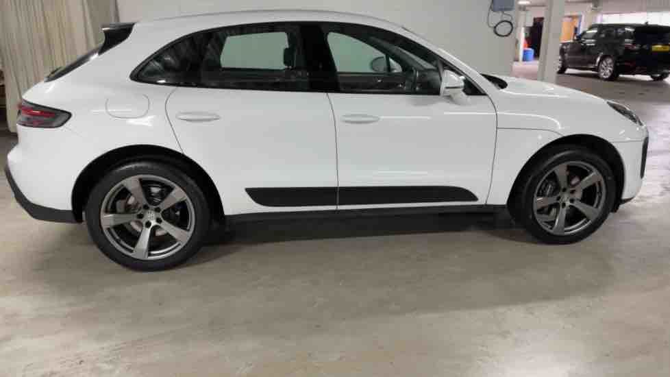 More views of Porsche Macan