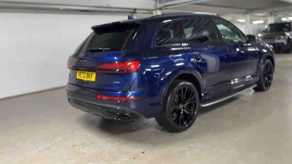 More views of Audi Q7