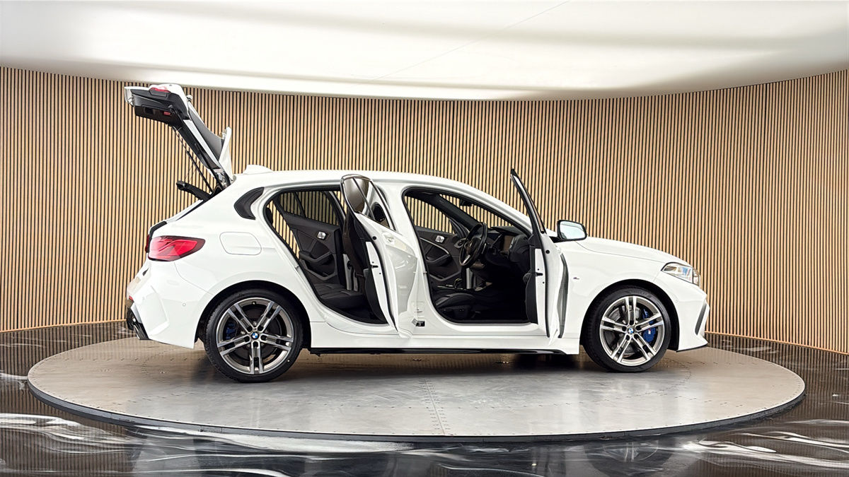 More views of BMW 1 Series