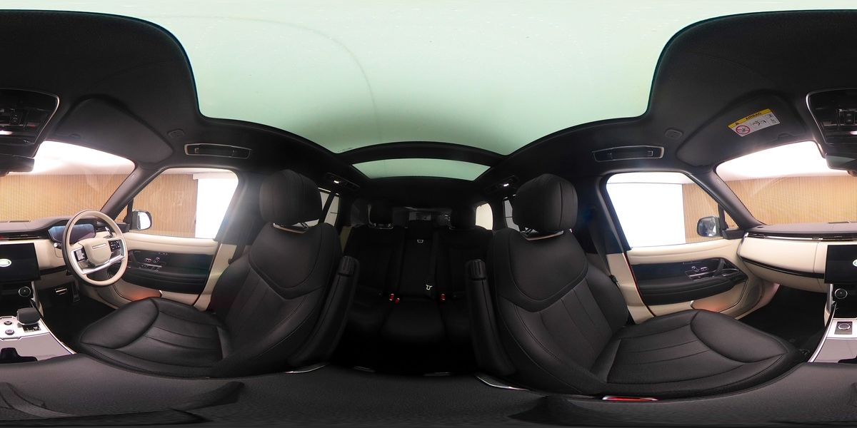 More views of Land Rover Range Rover