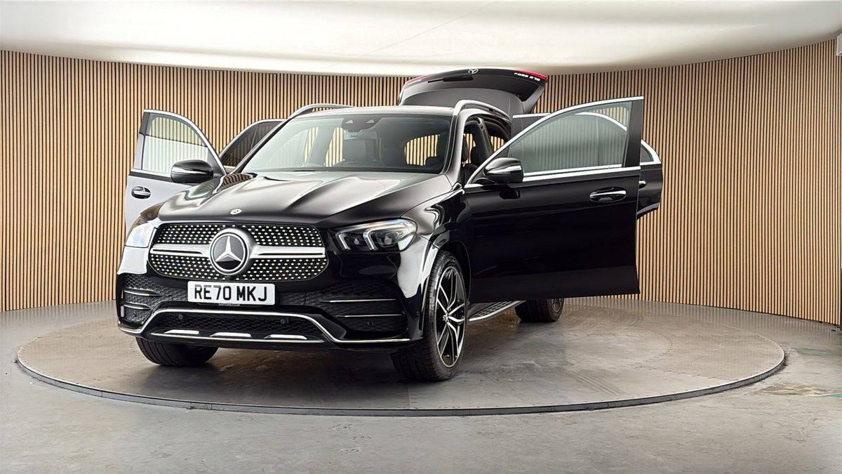 More views of Mercedes-Benz GLE