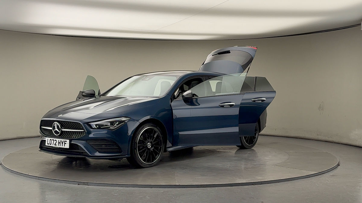 More views of Mercedes-Benz CLA