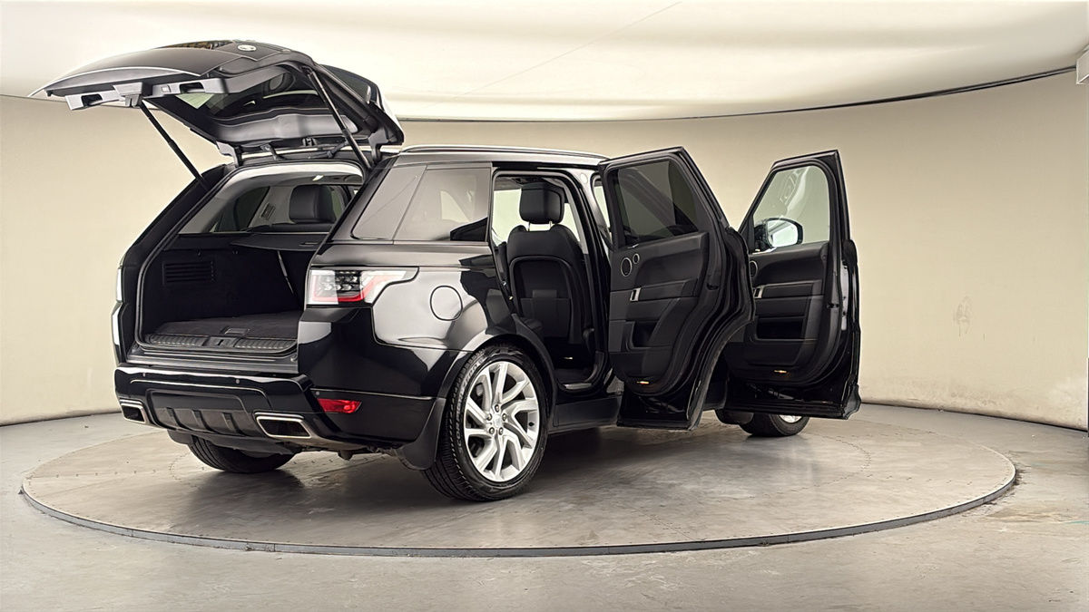 More views of Land Rover Range Rover Sport