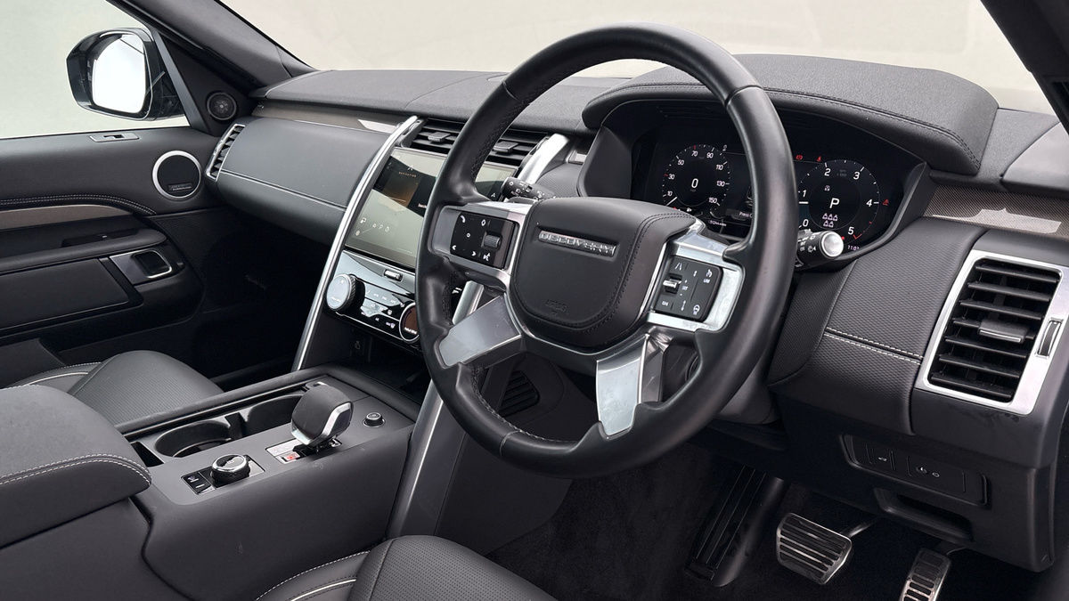 Land Rover Discovery Image 5