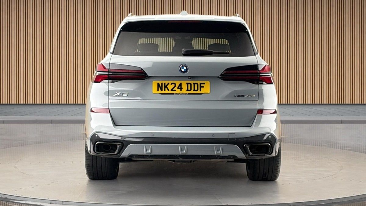 BMW X5 Image 4
