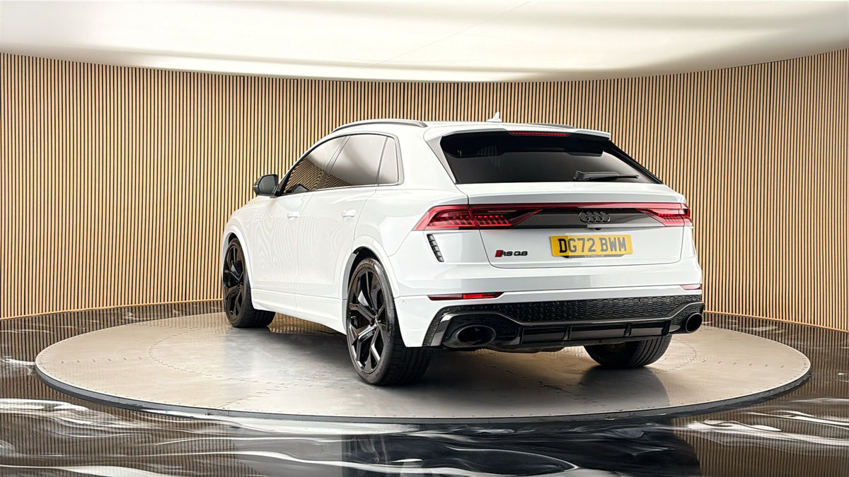 More views of Audi RSQ8