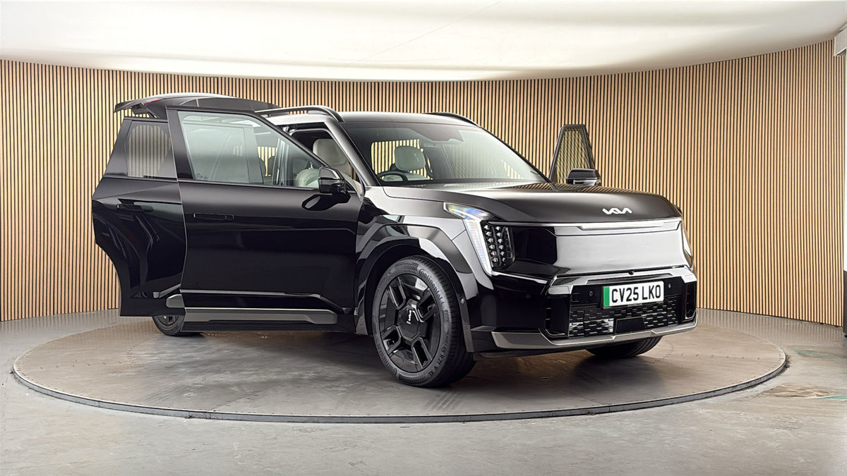 More views of Kia EV9