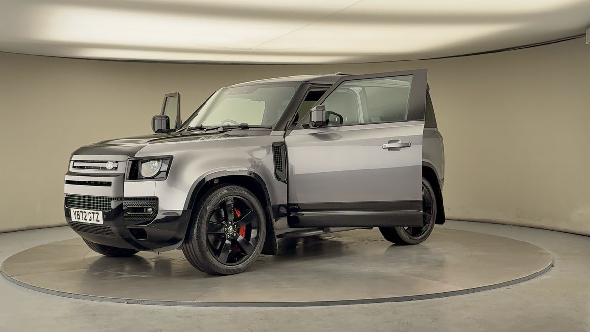 Land Rover Defender 90 Image 22