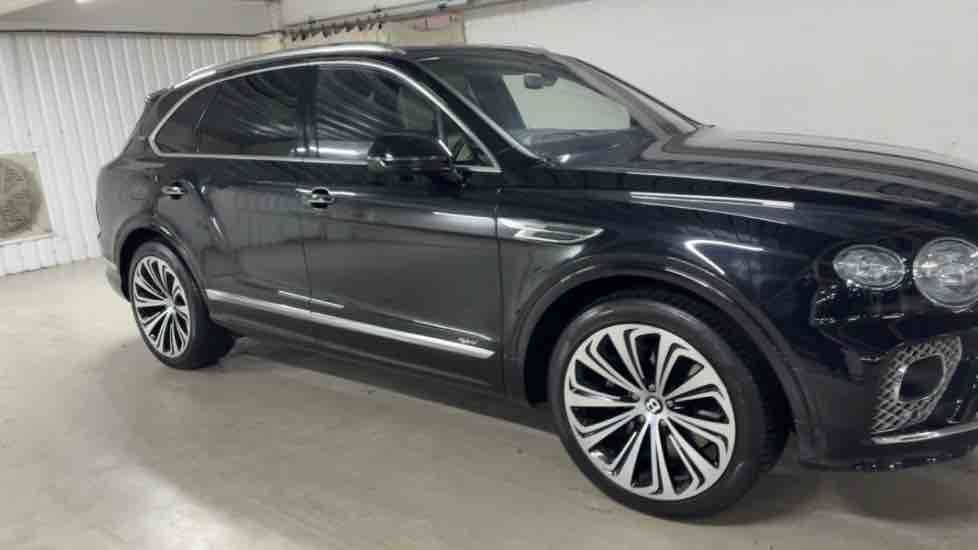 More views of Bentley Bentayga