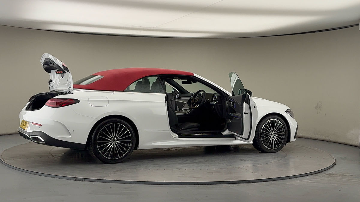 More views of Mercedes-Benz CLE