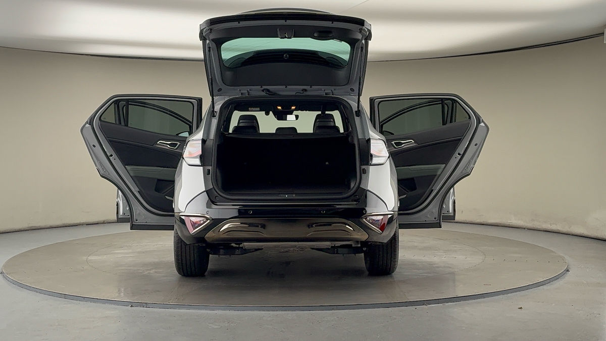 More views of Kia Sportage