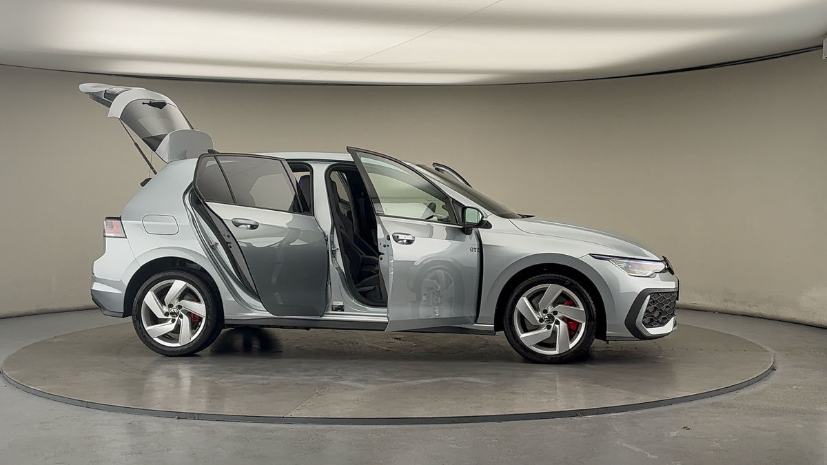 More views of Volkswagen Golf