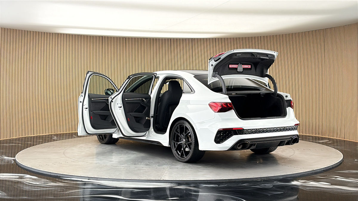Audi RS3 Image 23