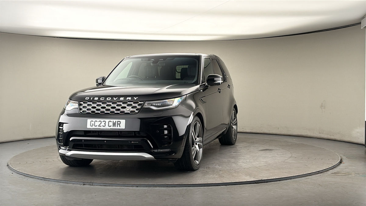 More views of Land Rover Discovery