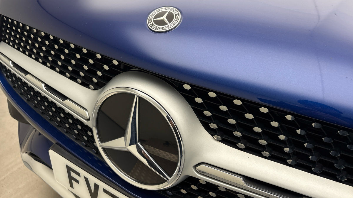 Mercedes-Benz GLC Image 24