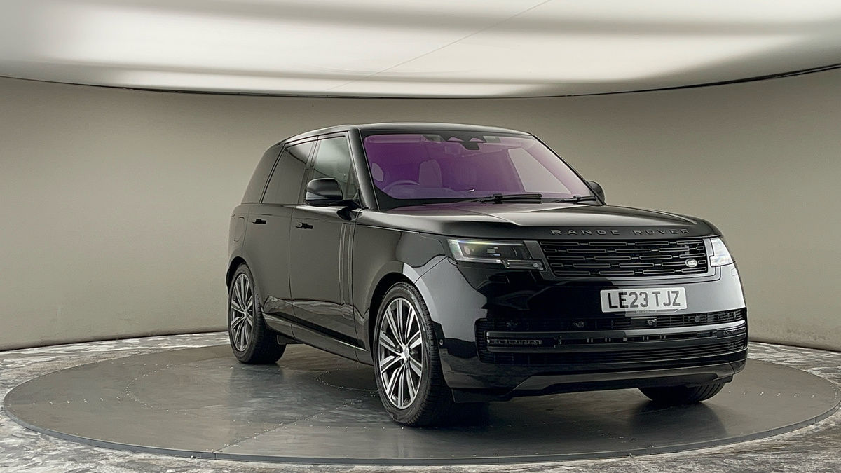 More views of Land Rover Range Rover