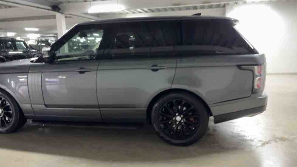 More views of Land Rover Range Rover
