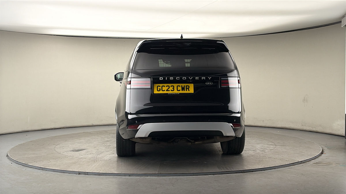 More views of Land Rover Discovery