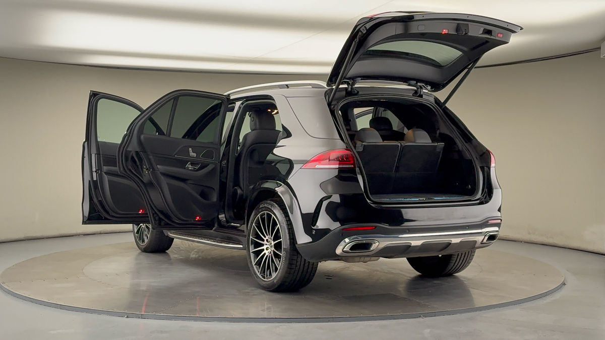 Mercedes-Benz GLE Image 23