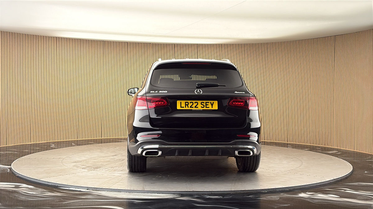 More views of Mercedes-Benz GLC