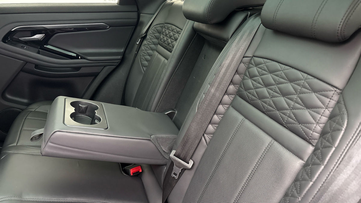 Land Rover Range Rover Evoque Image 9