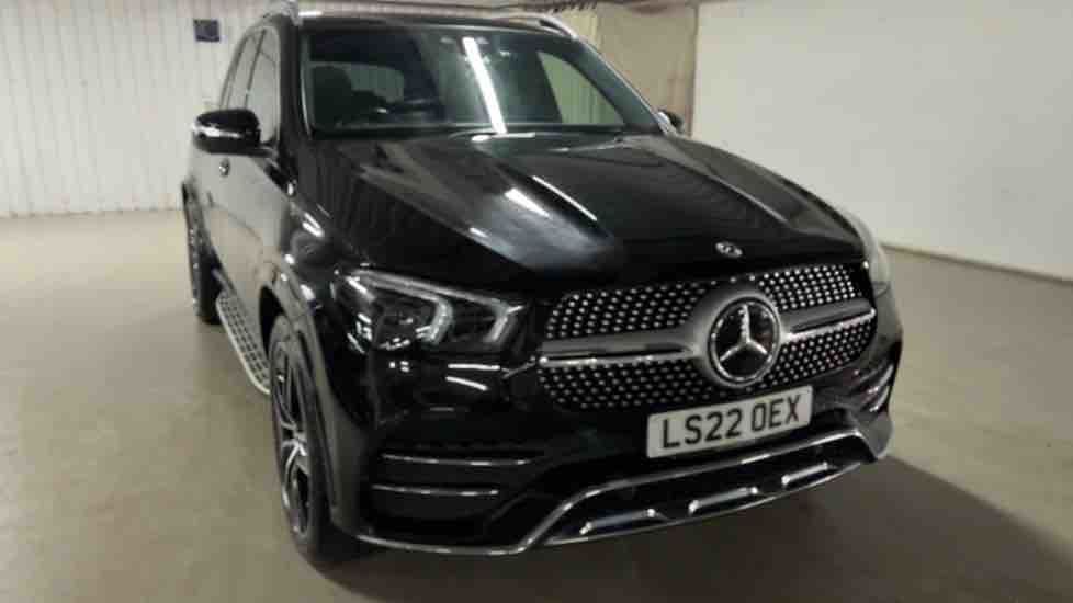 More views of Mercedes-Benz GLE