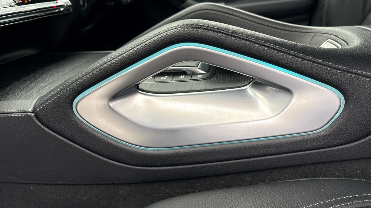 Mercedes-Benz GLE Image 25