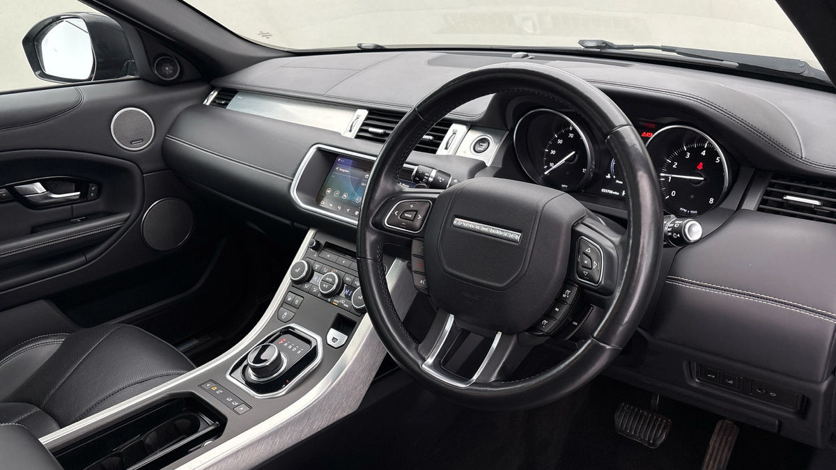 Land Rover Range Rover Evoque Image 20