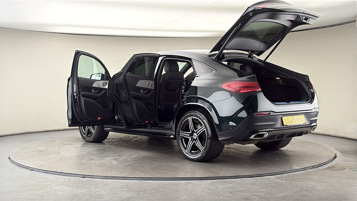 More views of Mercedes-Benz GLE