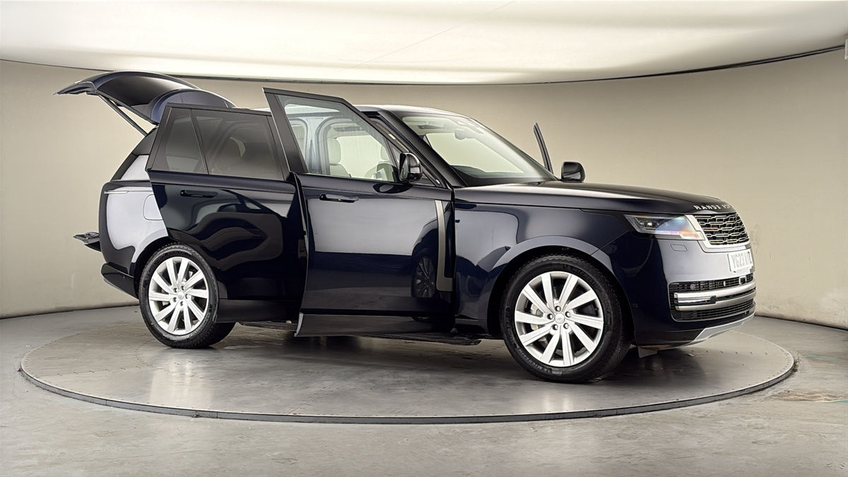 More views of Land Rover Range Rover