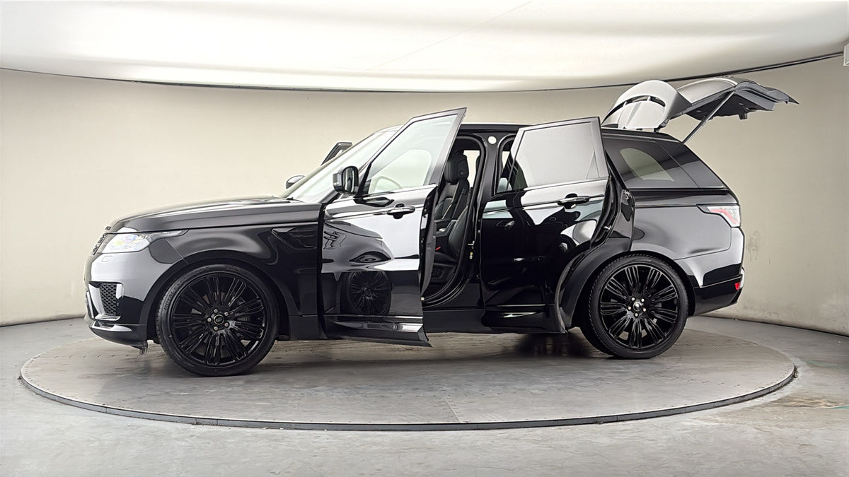 More views of Land Rover Range Rover Sport