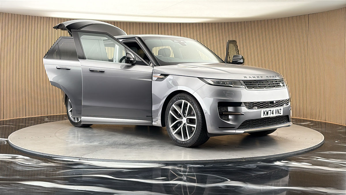 More views of Land Rover Range Rover Sport