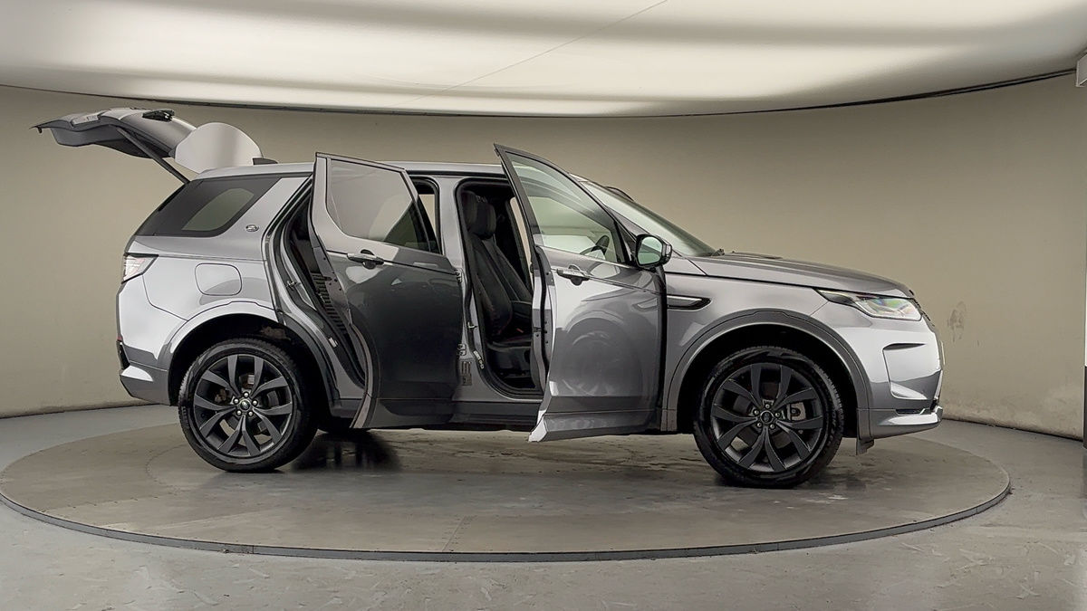 More views of Land Rover Discovery Sport