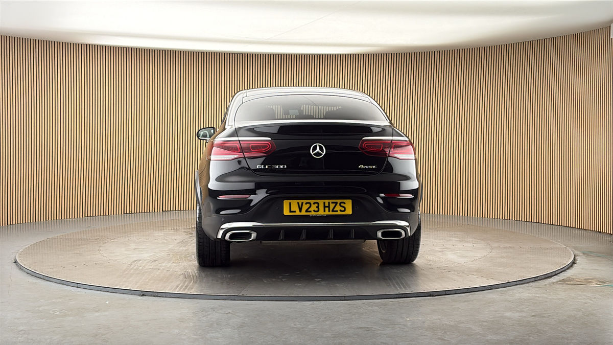 More views of Mercedes-Benz GLC